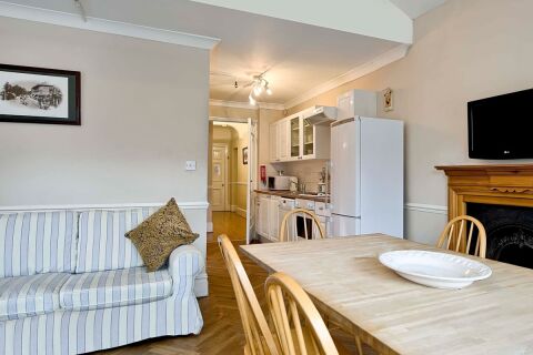 Living Area, Pall Mall Serviced Apartment, Lewisham