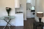 Kitchen, The Trefoil Serviced Apartment, Glasgow