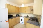 Kitchen, Wellesley Serviced Apartments, Croydon