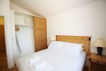 Bedroom, Wellesley Serviced Apartments, Croydon
