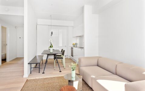 Seaport Apartments