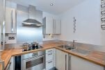 Kitchen, Neutron Tower Serviced Apartments, Canary Wharf