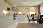 Kitchen/Dining Area, Gray Place Serviced Apartments, Bracknell