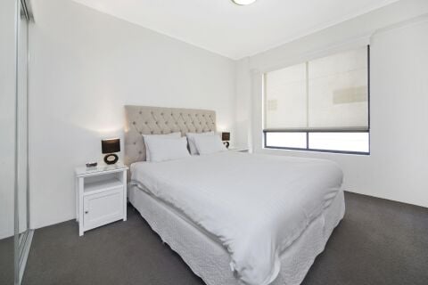 Bedroom, Kent Serviced Apartments, Sydney