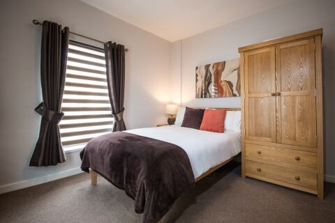Bedroom, Thwaite Street Serviced Apartments, Barrow-in Furness