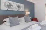 Bedroom, Liberty Suites Serviced Accommodation, Bristol