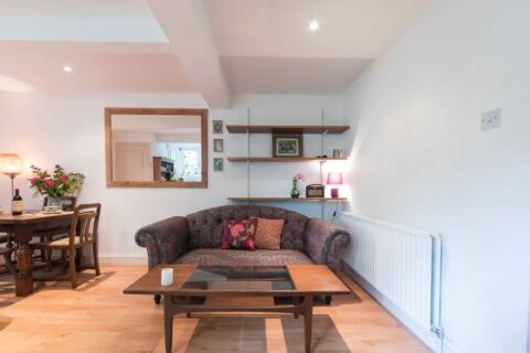 Living Area, Primrose Hill Cottage Serviced Accommodation, Camden, London