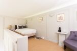 Staircase bed, Royal Crescent Prospect Serviced Apartment, Bath