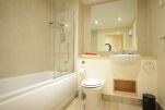 Bathroom, Old Town Serviced Apartments, Hull