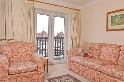 Living Room, Sail Away House Serviced Apartments, Eastbourne