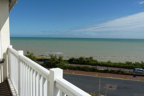 Balcony, Sea Dreams Serviced Apartments, Eastbourne