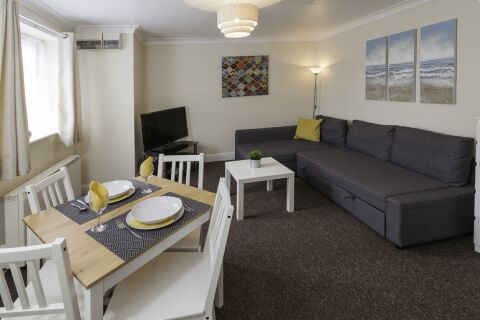 Living Area, Wilton House Serviced Apartments, Southampton