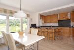 Kitchen and Dining Area, Fairways House Serviced Accommodation, Eastbourne