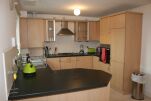 Kitchen, Greenview Serviced Apartments, Glasgow