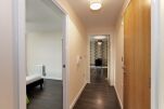 Hallway, Vizion Serviced Apartments, Milton Keynes