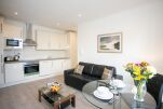 Northumberland Road Serviced Apartment, Dining