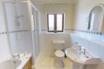 Bathroom, Wellington Quay Serviced Accommodation, Eastbourne