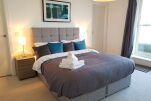 Bedroom, River View Serviced Apartment, Wandsworth