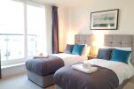 Bedroom, River View Serviced Apartment, Wandsworth