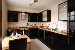 Kitchen/Dining Area, Montague House Serviced Apartments, Wokingham