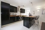 Kitchen, Montague House Serviced Apartments, Wokingham