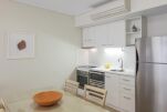 Kitchen, Nesuto Geraldton Serviced Apartments 