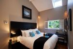 Bedroom, Camden Lodge Serviced Apartments, Bath