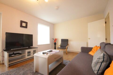 Living Area, Hapenny Bridge Serviced Apartments, Hull