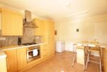 Kitchen, Hapenny Bridge Serviced Apartments, Hull