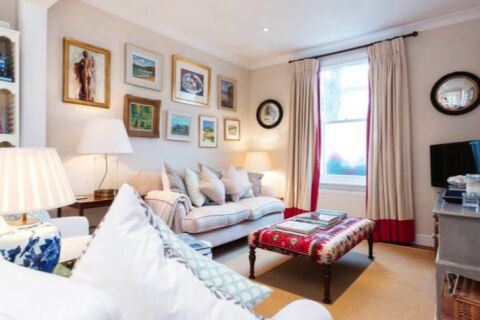 Living Area, Eversleigh House Serviced Accommodation, Battersea