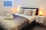 Bedroom, West Finchley Serviced Apartments, Finchley  