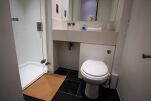 Bathroom, Harbourside Serviced Apartments, Plymouth