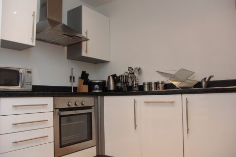 Kitchen, Dock Serviced Apartments, Manchester