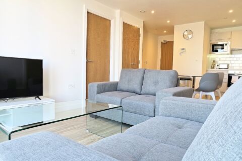 Living Room, Quay Serviced Apartments in Manchester
