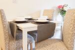 Dining Area, Mayflower Coach House serviced Accommodation, Hereford