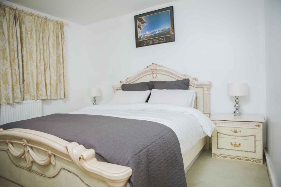 Bedroom, The Nook Serviced Apartment, London