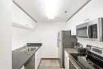 Kitchen, River Street Serviced Apartments, Hoboken