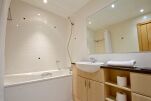 Bathroom, Maplespeen Court Serviced Apartments, Newbury