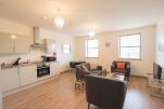 Living Area, The Quadrant Serviced Apartments, Swindon