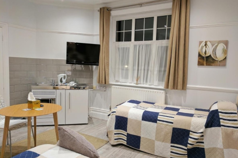 Living Area, Glendevon House Hotel Serviced Accommodation, London