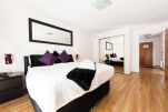 Bedroom, Westport Serviced Apartments, Dundee