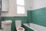 Bathroom, Burns Road House Serviced Accommodation, Harlesden, London