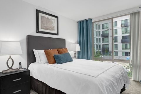 Bedroom, Via6 Serviced Apartment, Seattle