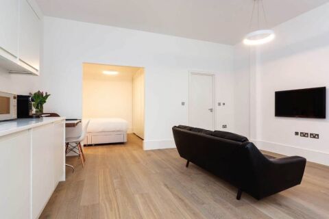 Living Area, Swiss Cottage Serviced Accommodation, Finchley