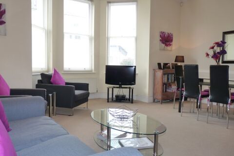 Living and Dining Area, Cavendish Serviced Apartment, Eastbourne