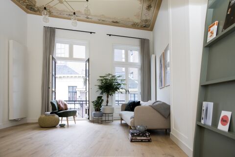 Living Area, Dom Tower 5-7 Serviced Apartments, Utrecht