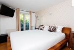 Bedroom, Maida Harrow Road Serviced Accommodation, Maida Vale, London