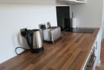 Kitchen, Michigan Serviced Apartments, Manchester