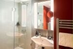 Bathroom, Koln City Serviced Apartments, Cologne