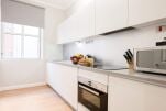 Kitchen, Bath Street Serviced Apartments, Glasgow
